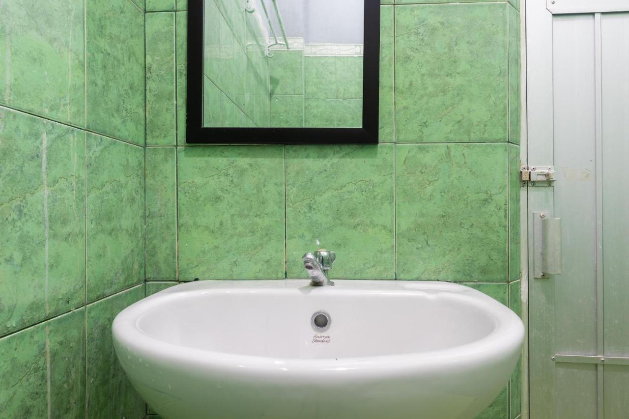 SPOT ON 2063 Bethania Residence Kupang  Zewnętrze zdjęcie