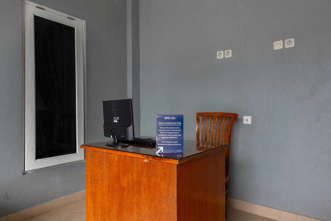 SPOT ON 2063 Bethania Residence Kupang  Zewnętrze zdjęcie