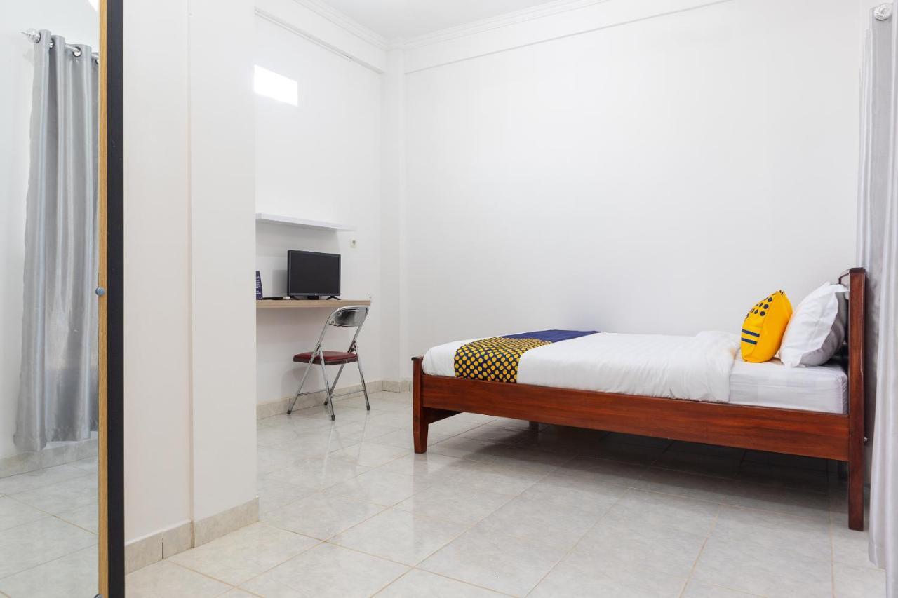 SPOT ON 2063 Bethania Residence Kupang  Zewnętrze zdjęcie